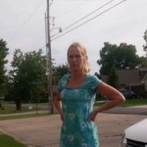 Meet your Posher, Lori